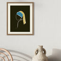 Pearl earring *Limited Edition* (cream white paper)